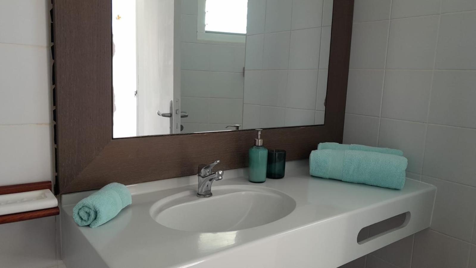 Studio Bord De Mer Avec Piscine - Le Manganao, Saint-Francois Ngoại thất bức ảnh